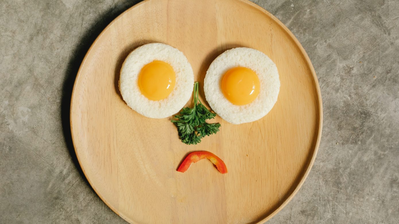 fried eggs making sad face